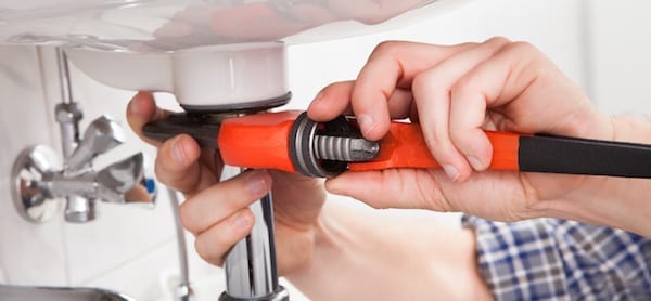 5 Common Reasons to Call a Plumber